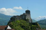 chateau de lourdes - location villa pyrenees - location pres de lestelle betharram